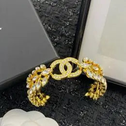 chanel bracelets s_121a7bb